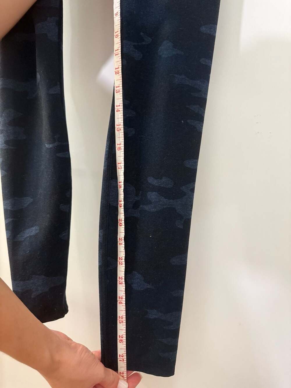 Lululemon Camo Leggings Size 4 Black Multi High Rise Athletic Pants - Picture 7 of 7